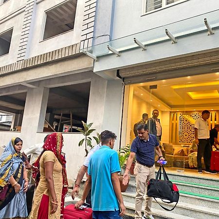 Hotel Nilakantha Pvt. Ltd Katmandu Dış mekan fotoğraf
