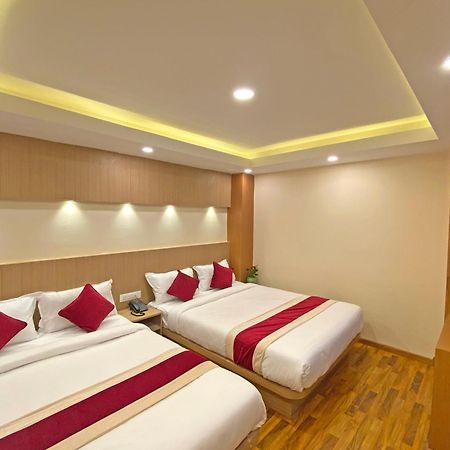 Hotel Nilakantha Pvt. Ltd Katmandu Dış mekan fotoğraf