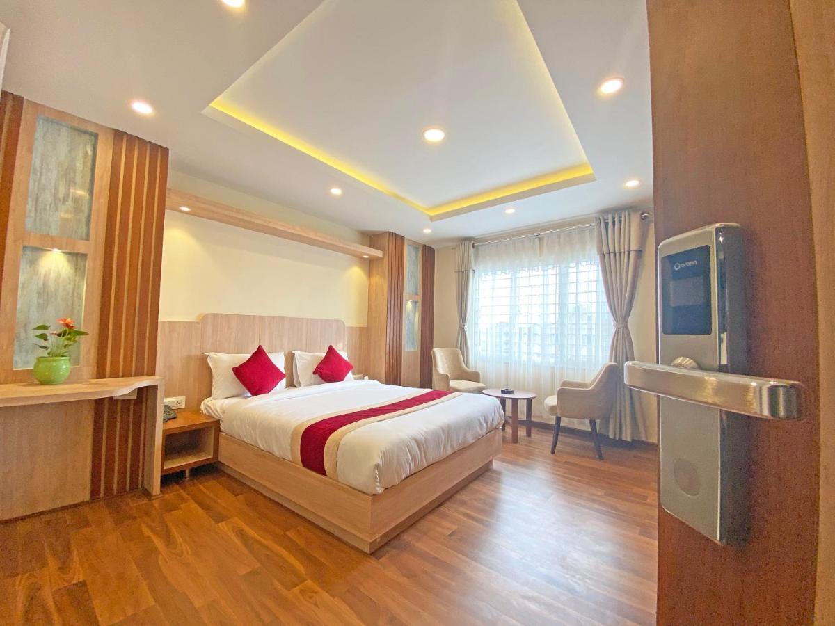 Hotel Nilakantha Pvt. Ltd Katmandu Dış mekan fotoğraf