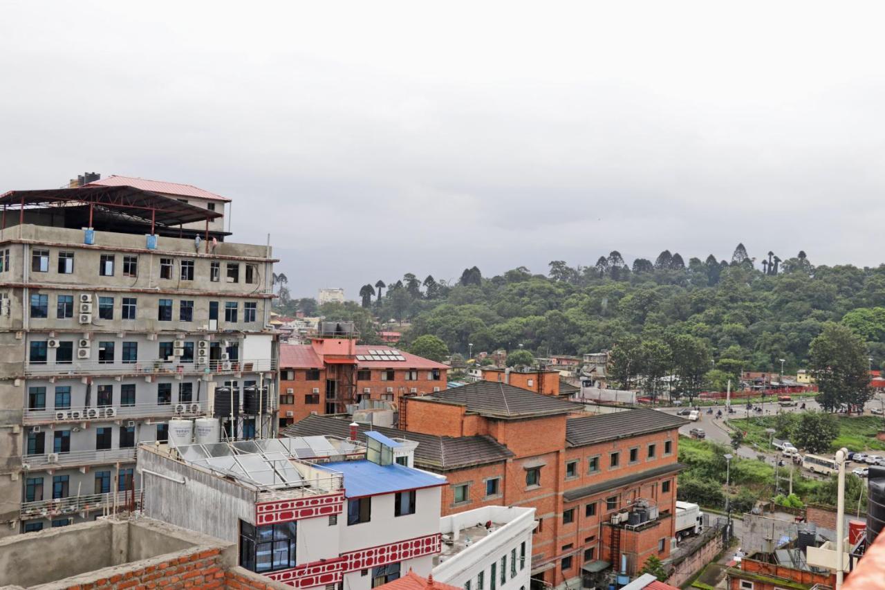 Hotel Nilakantha Pvt. Ltd Katmandu Dış mekan fotoğraf