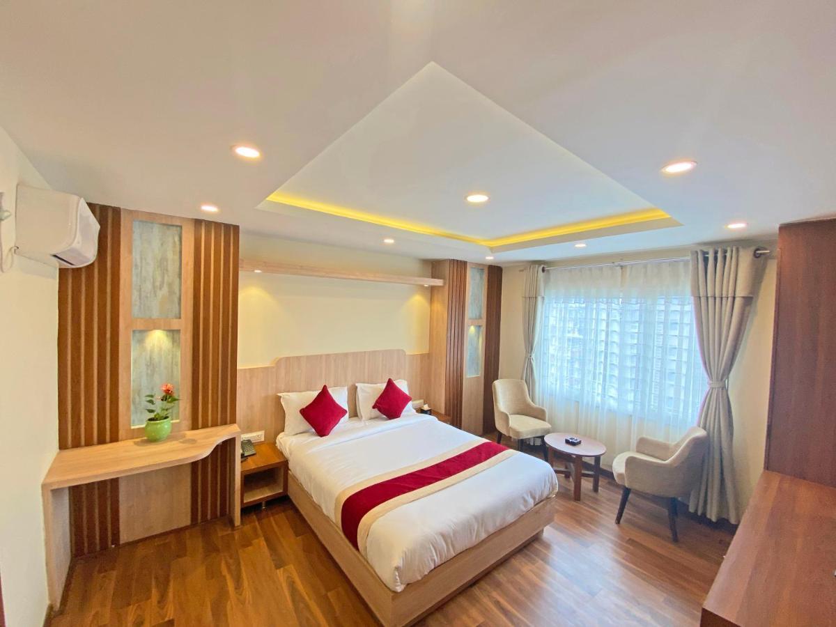 Hotel Nilakantha Pvt. Ltd Katmandu Dış mekan fotoğraf