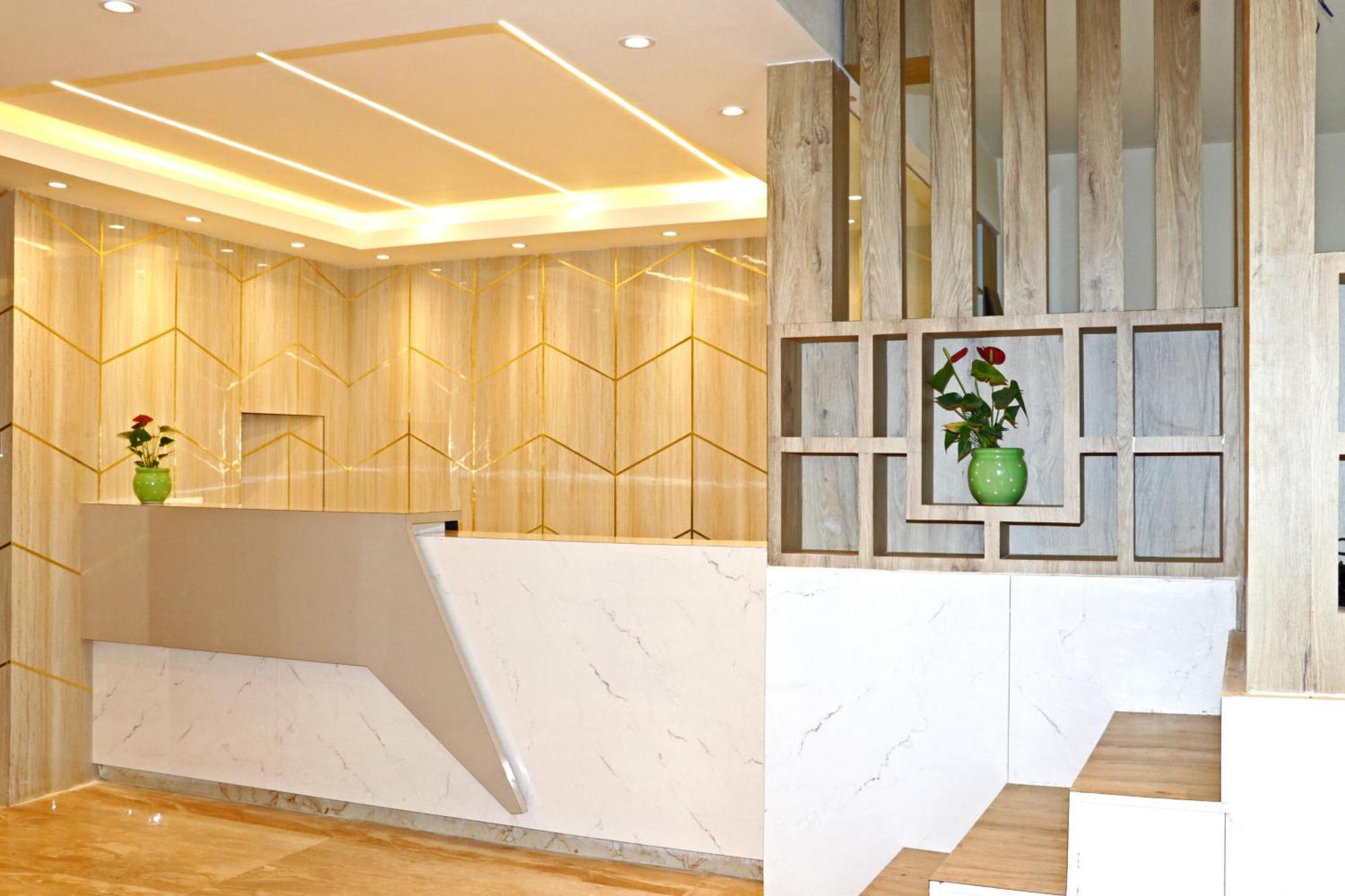 Hotel Nilakantha Pvt. Ltd Katmandu Dış mekan fotoğraf