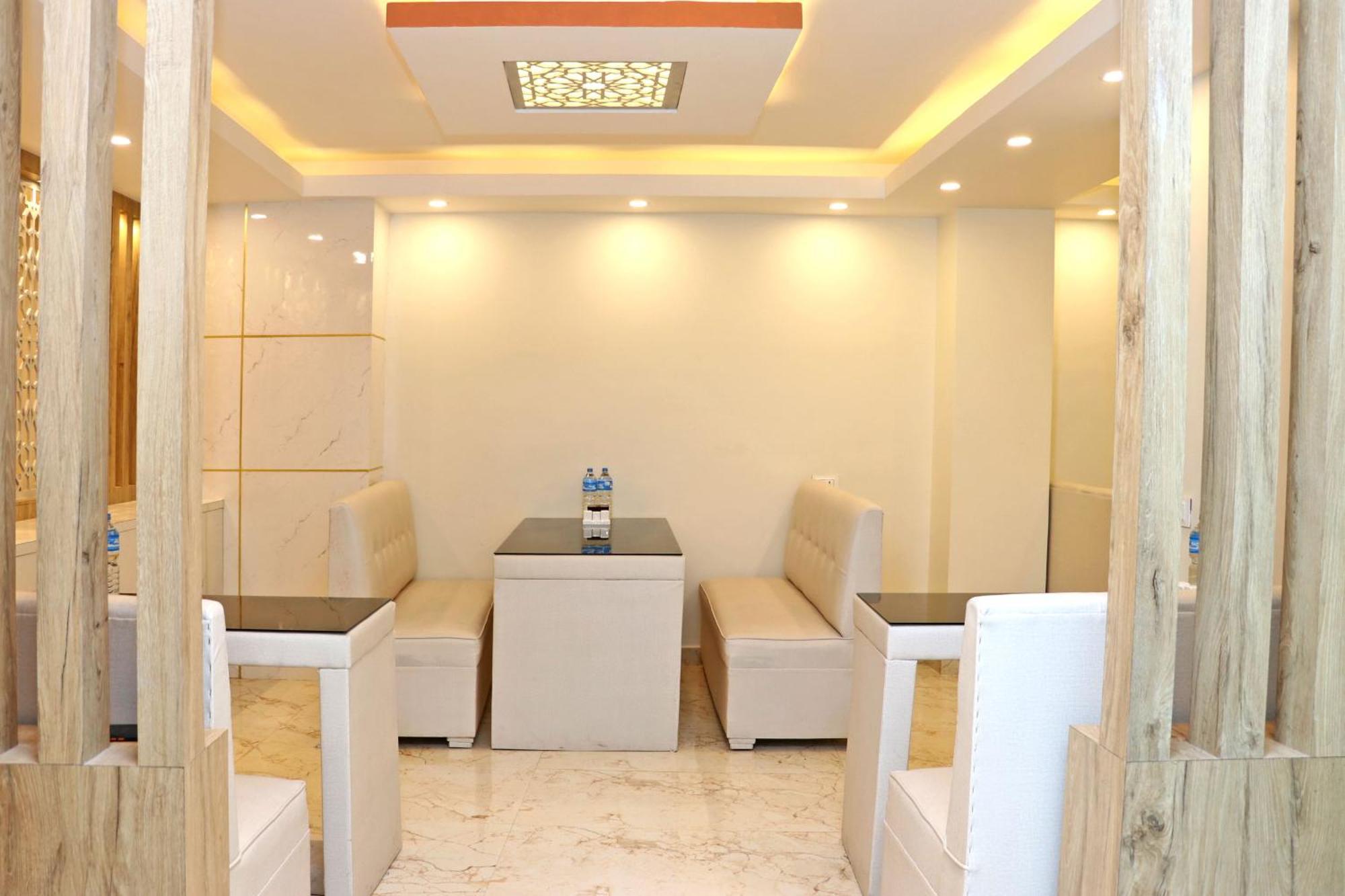 Hotel Nilakantha Pvt. Ltd Katmandu Dış mekan fotoğraf
